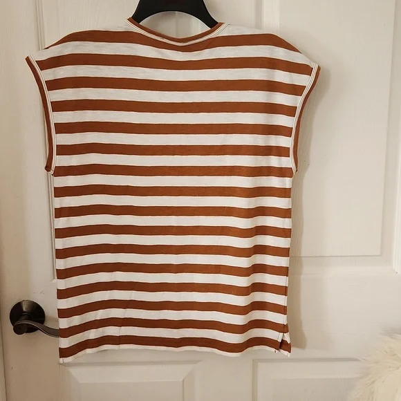 JCrew Striped Skeeveless Top -Small NWT - Picture 5 of 5